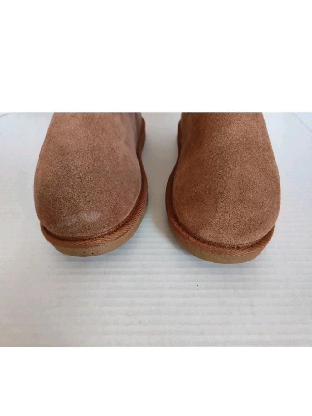 Tamarac Suede and Sheepskin Boots Women's Size 8 Chestnut Brown Tahoe